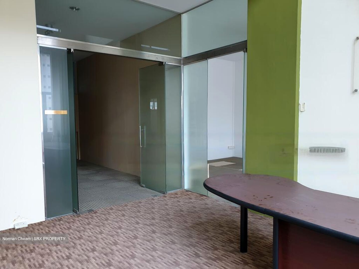 Kim-hoe Centre (D8), Office #459235201